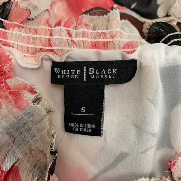 White House Black Market Tiered Blouse Size S - Picture 8 of 8